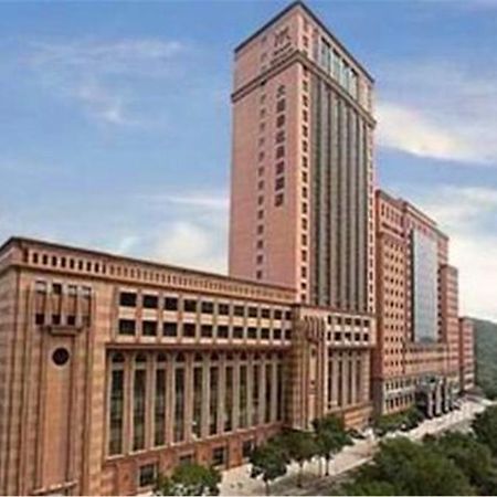 Grand Mercure Teda Dalian Eksteriør billede