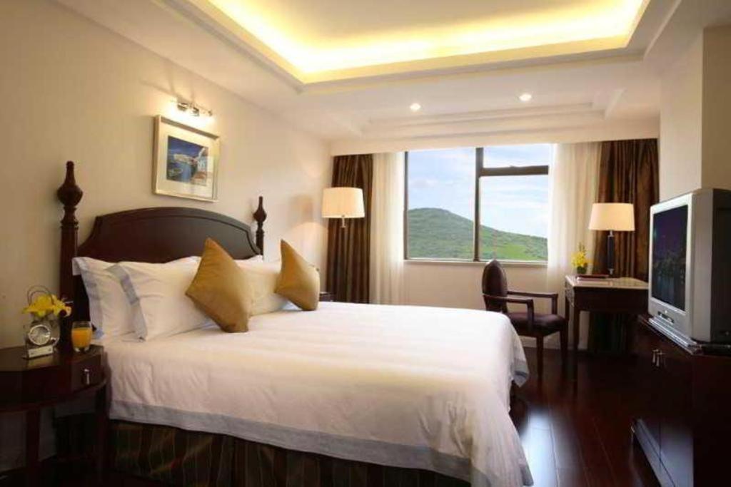 Grand Mercure Teda Dalian Eksteriør billede