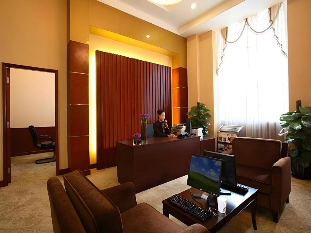 Grand Mercure Teda Dalian Eksteriør billede